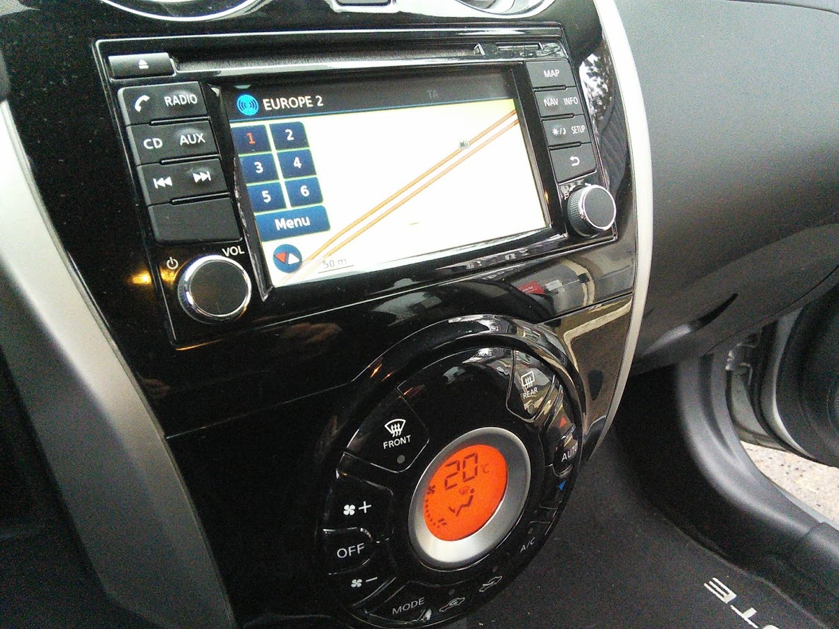 Nissan Note 1.5 DCI 90 CV N CONNECTA CLIM