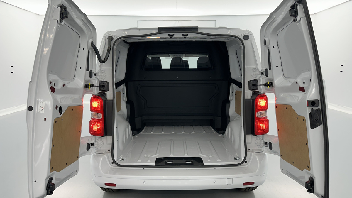 Citroën Jumpy M 2.2 BlueHDi 180ch EAT8 | 30800 euros hors taxes | Pack Sécurité | PLUSIEURS COLORIS