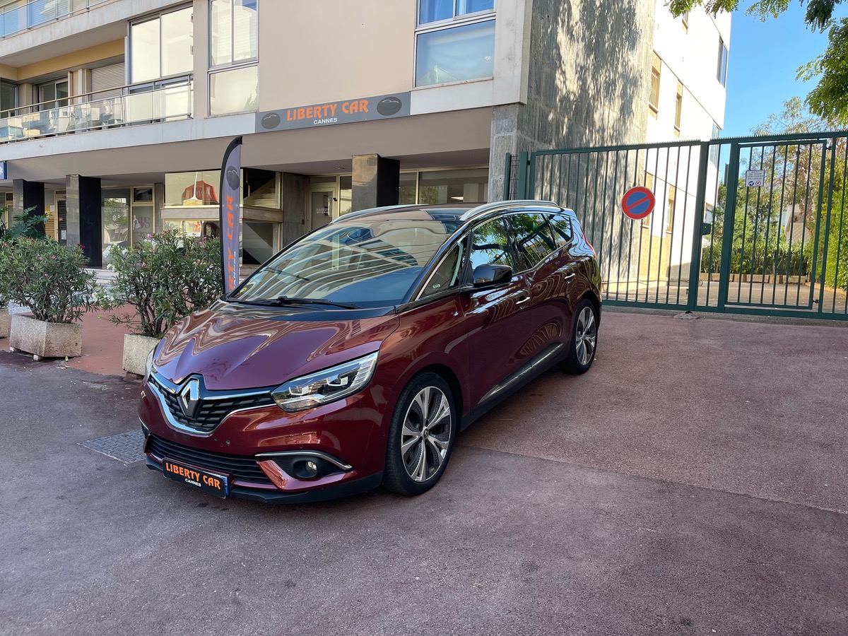RENAULT Grand Scenic DCI 110 CV Phase 2 / 7 Places / 1er Main / Grand écran