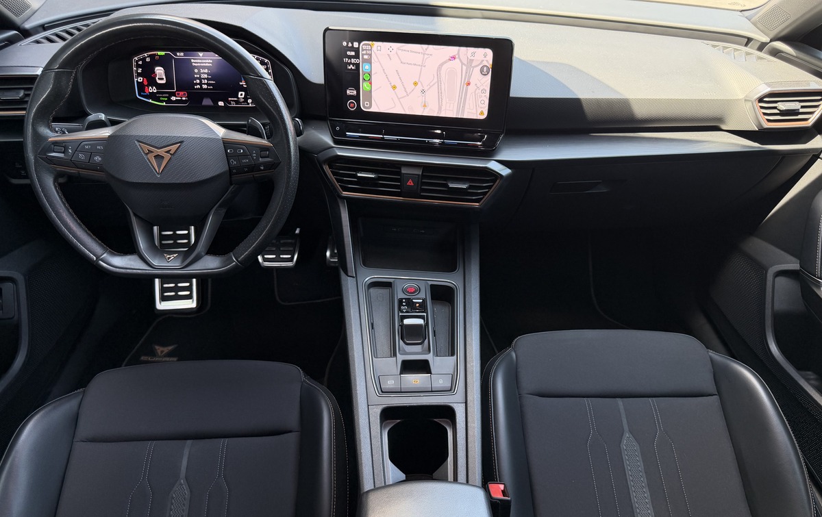 Cupra Leon 1.4 e-Hybrid 245ch VZ / Sièges chauffants / Mode de conduite / Apple CarPlay