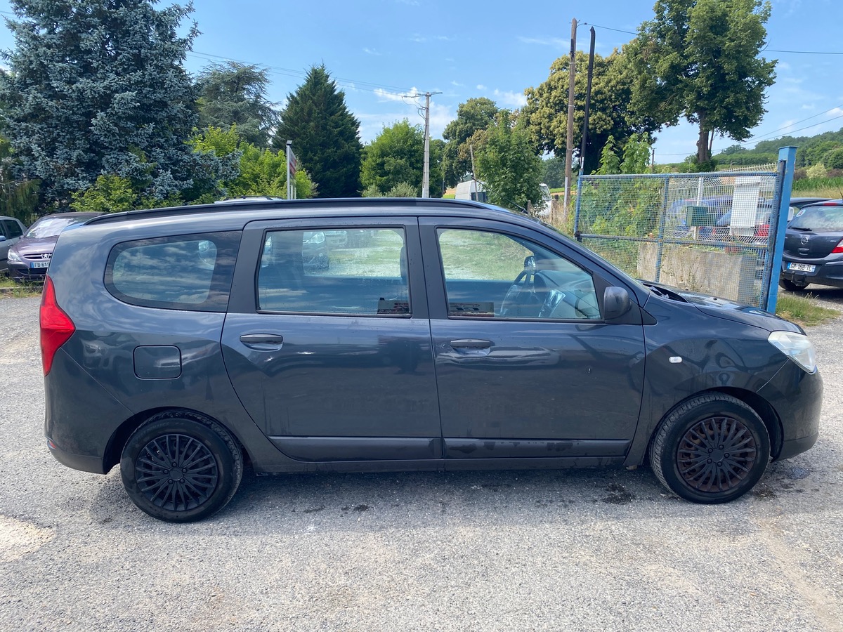Dacia Lodgy 1.5 dci 110cv 7 places bon état a saisir