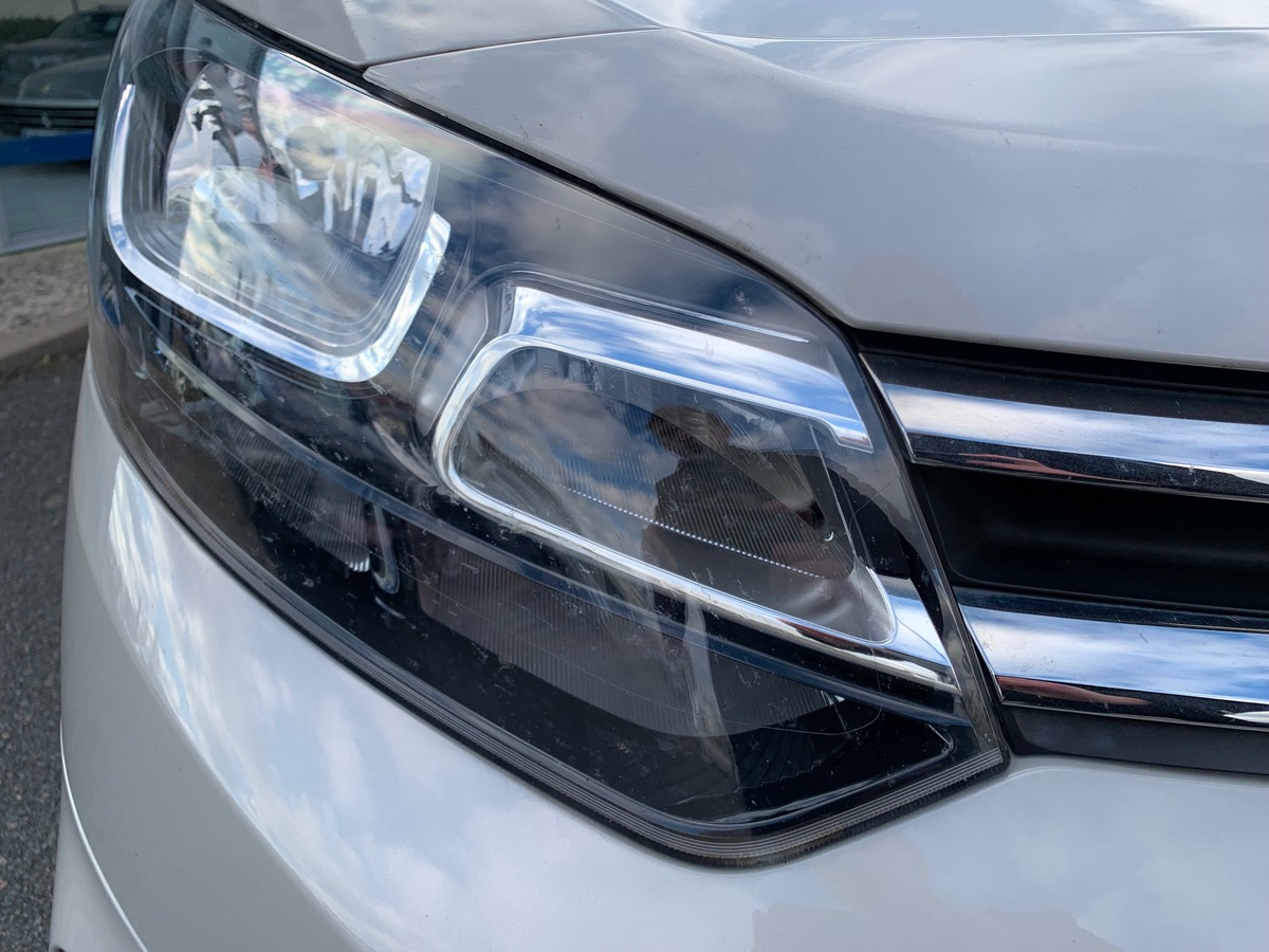 Citroën Spacetourer 120 ch | FEEL | 8 places | Attelage | Régulateur vitesse | Radar stationnement