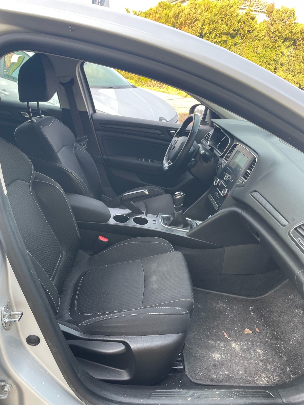 RENAULT Megane IV 4 dci 90 Chx 01/2018 business GPS