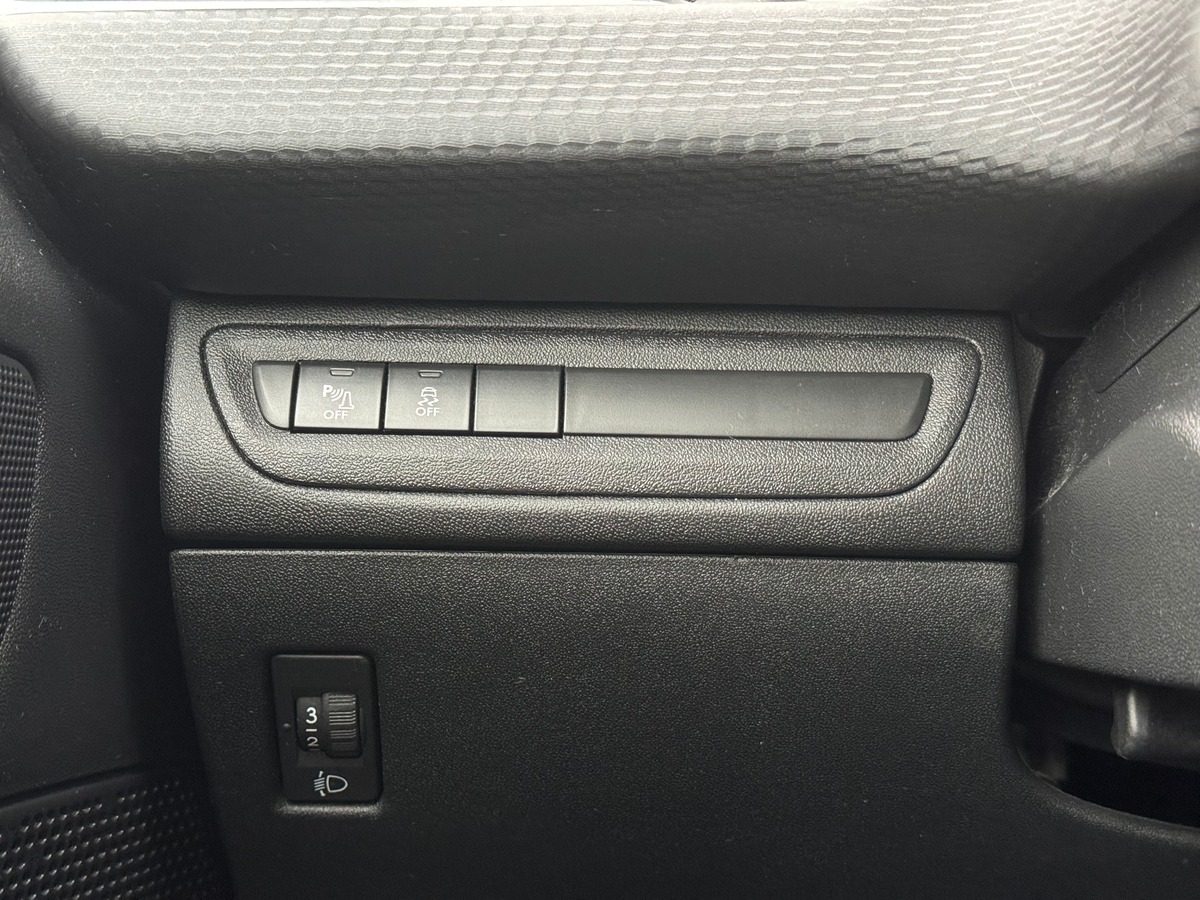Peugeot 2008 Style 1.2 VTi 82 cv - Apple Carplay