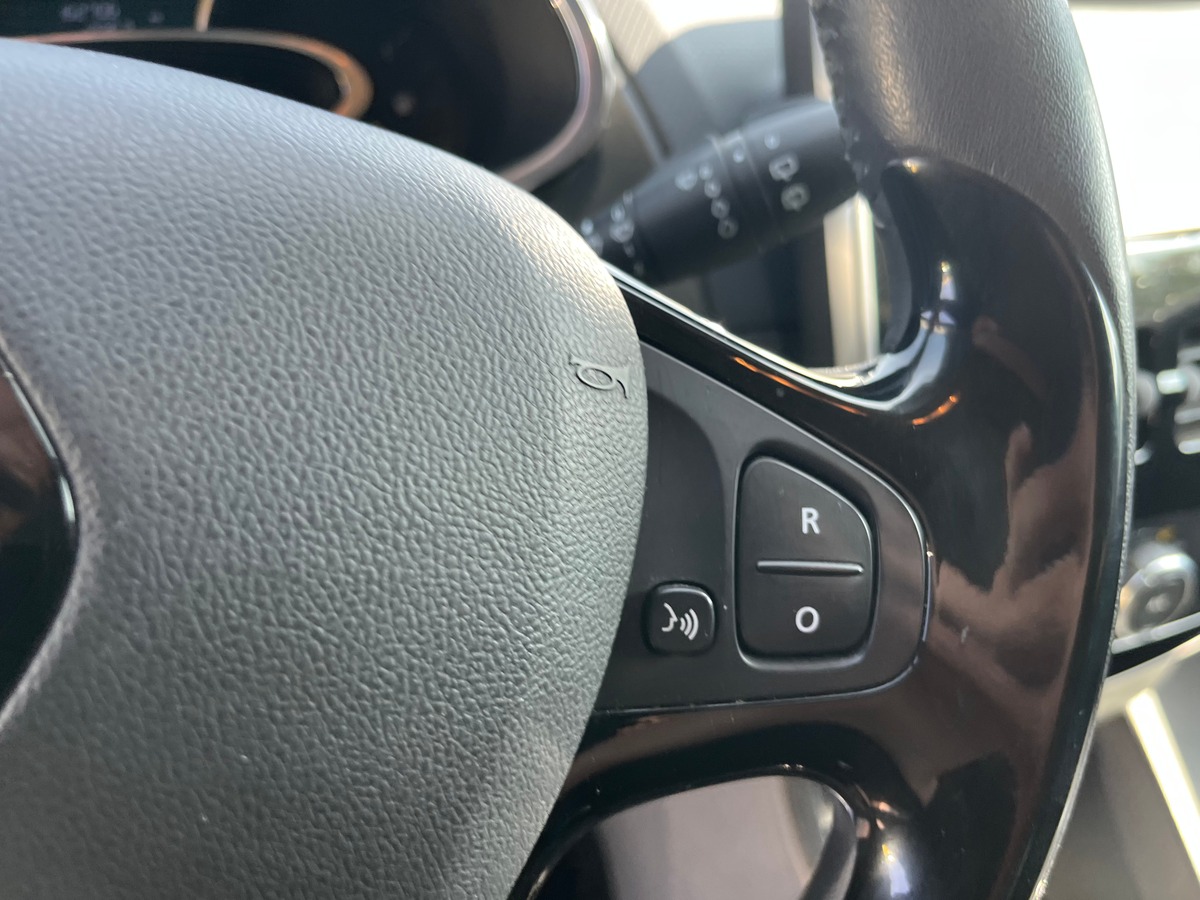 RENAULT Clio IV 0.9 TCE 90 CH LIMITED