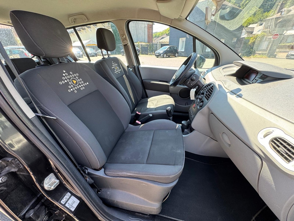 RENAULT Modus 1.2 100 Expression-Distribution neuve- Garantie