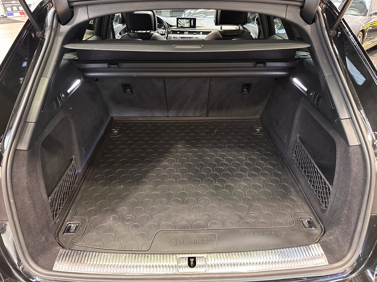 Audi A4 Allroad 2.0 TDI 190 cv Quattro S-Tronic / Attelage / Toit Pano / CarPlay
