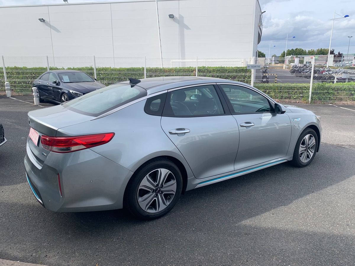 Kia Optima ULTIMA 2.0 GDI | 205 ch Hybride Rechargeable | Caméra recul 360°| Toit ouvrant électrique