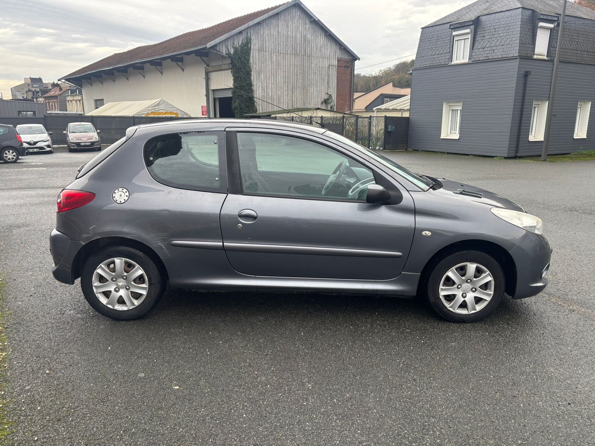 Peugeot 206 + 1.4 HDi 3P - Révisée - Garantie