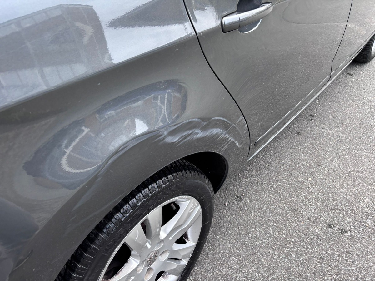 Peugeot 5008 7 places 1.6 HDi 110 Premium Pack - Distribution neuve - Garantie