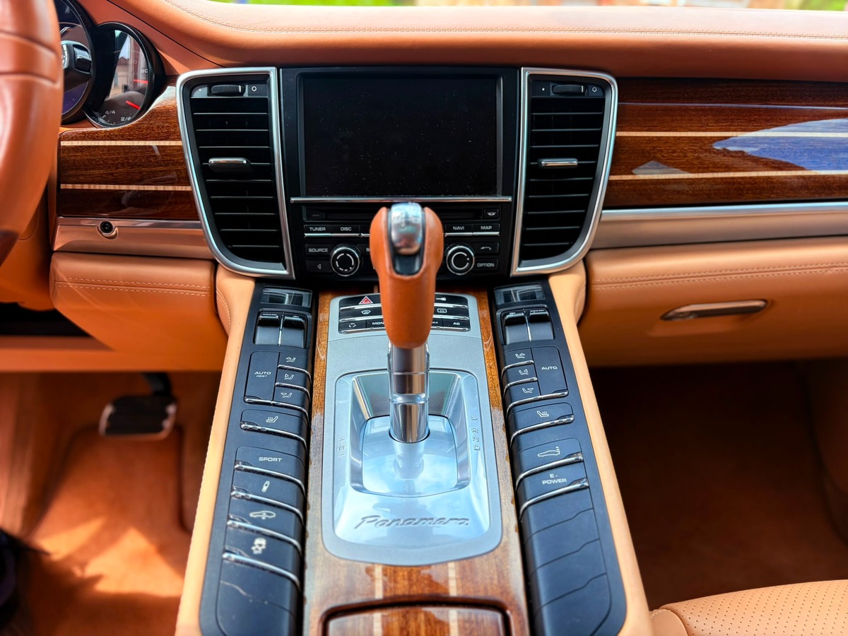Porsche Panamera S Hybride - Tiptronic - V6 3.0L - 380cv