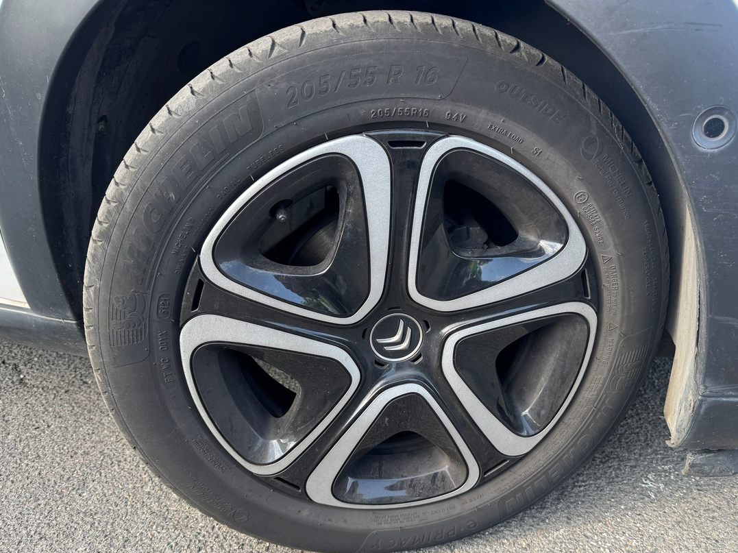 Citroën C3 Shine  EAT6 S&S 110 cv - Full options