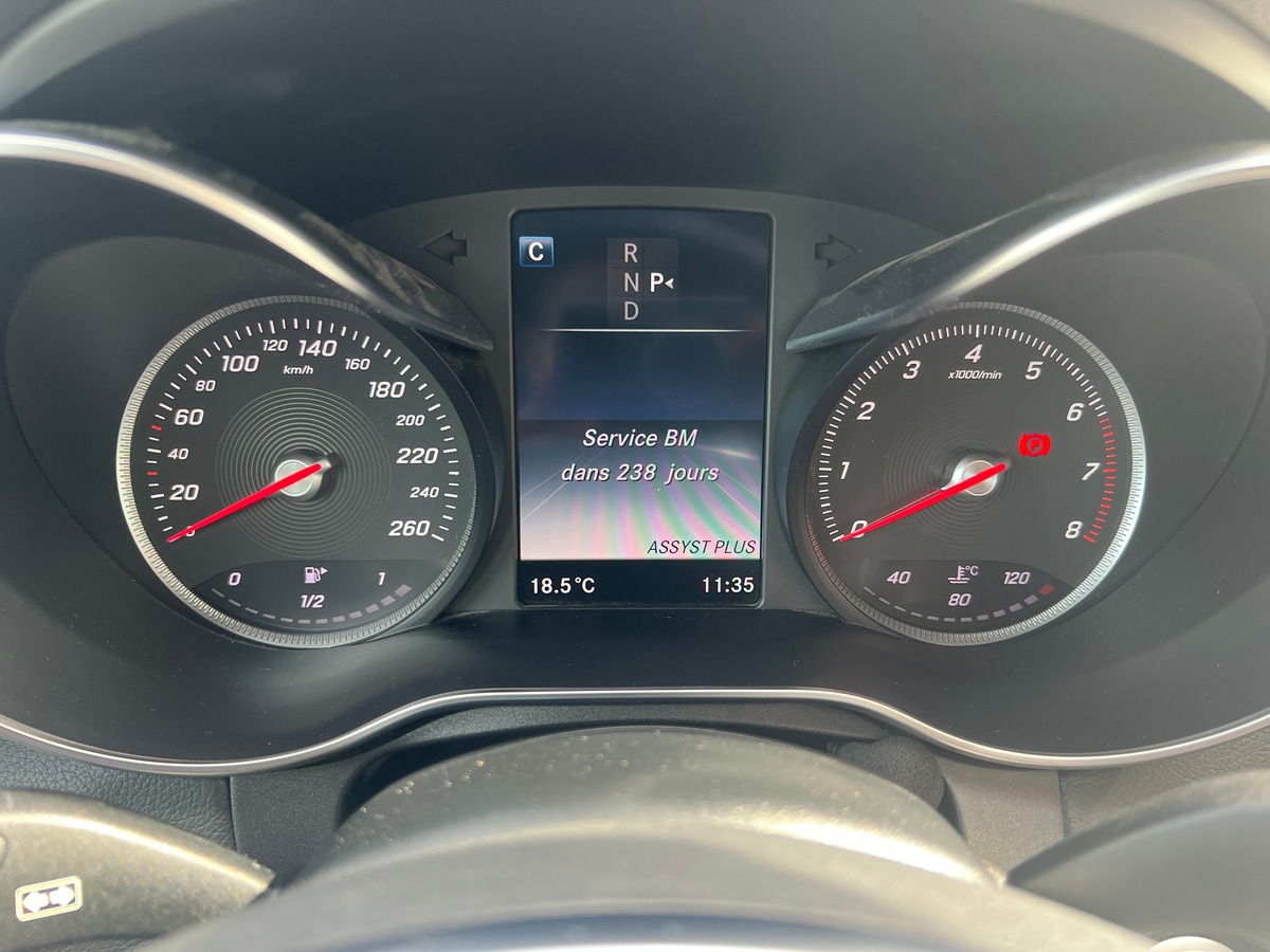 Mercedes-Benz Classe C 156 chevaux | AMG LINE | Caméra recul | Apple car play | Sièges électrique