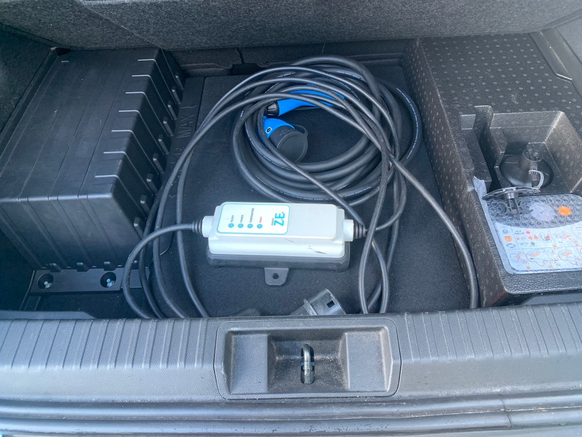 RENAULT Captur 160 ch | E-Tech Plug-in | Intens | Caméra de recul