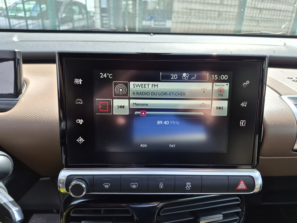 Citroën C4 Cactus 1.6 BHDI 100 SHINE ETG6