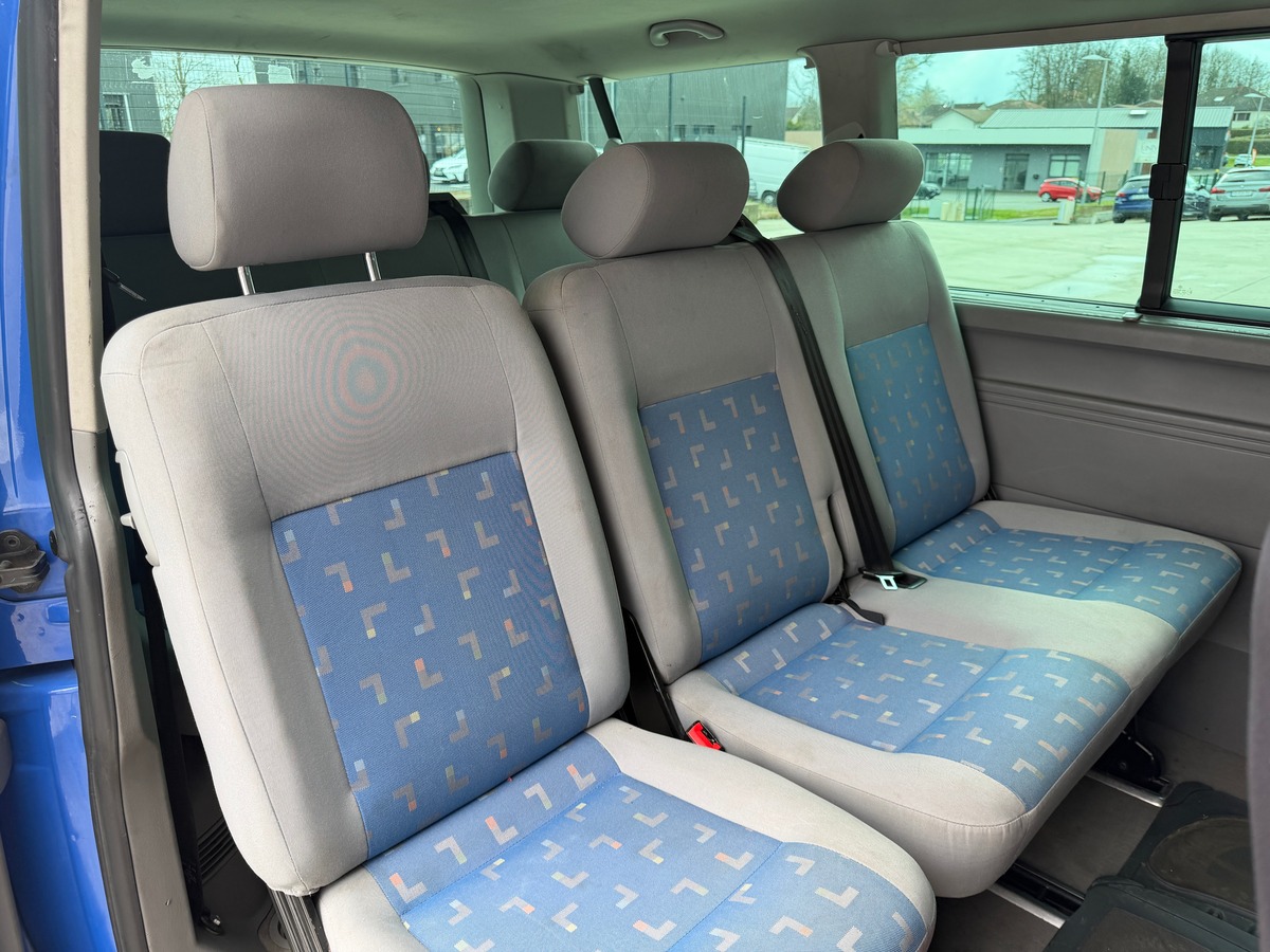Volkswagen Transporter CARAVELLE 2.5 TDI 9 PLACES