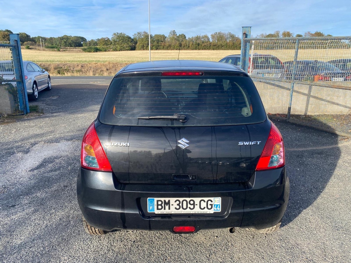 Suzuki Swift 1.3 vvt 92cv