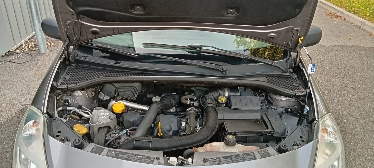 RENAULT Clio 1.5 dci Estate