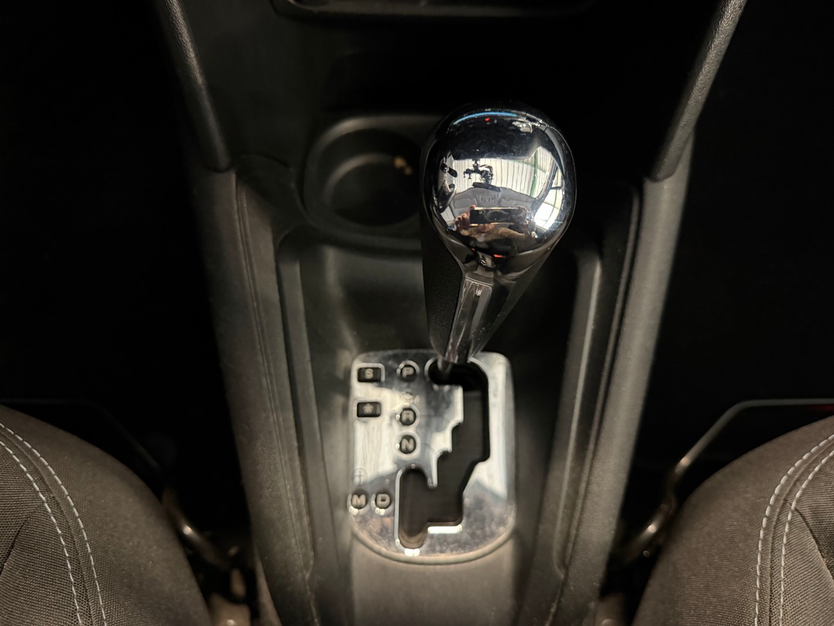 Peugeot 208 1.6 vti Boite Automatique / Moteur à chaîne