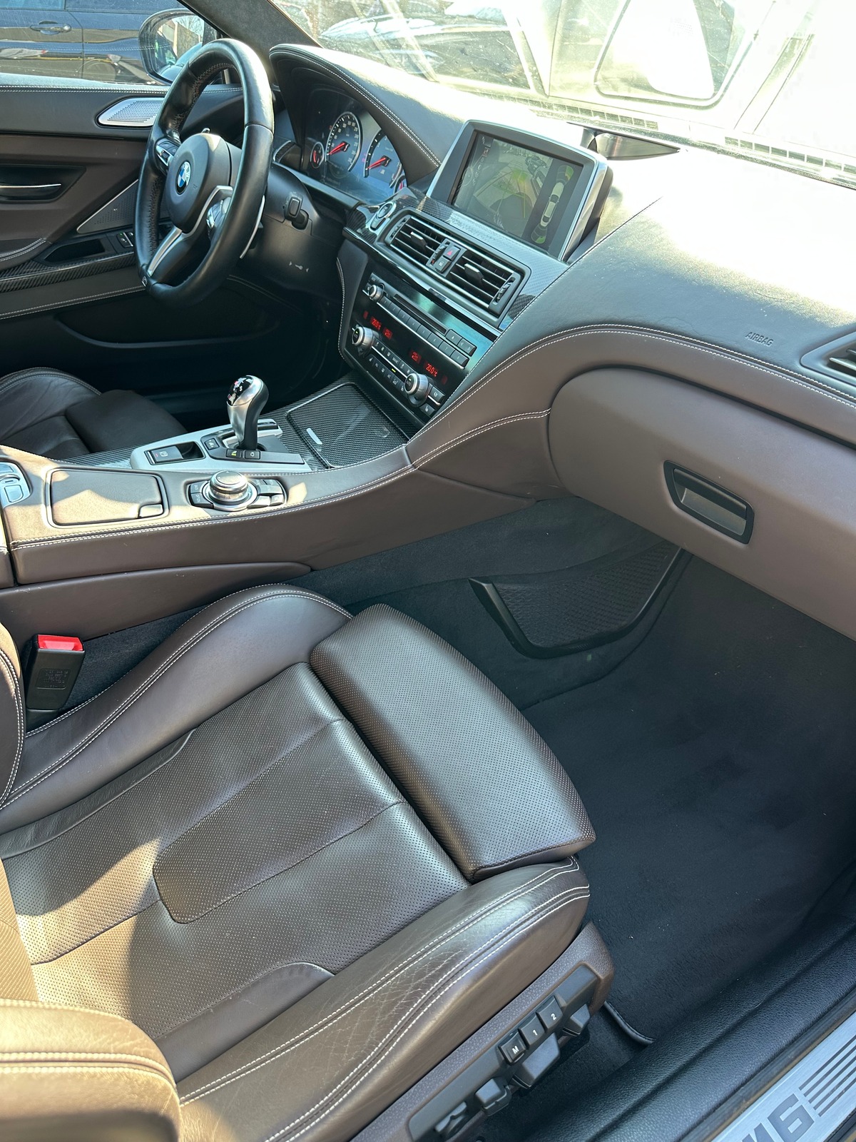 Bmw M6 F06 V8 4.4 560cv Pack Carbone - FULL - B&O - HUD - Céramique
