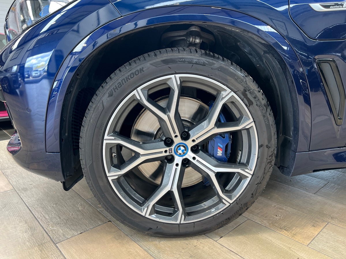 Bmw X5 (G05) XDRIVE45E 394 M SPORT BVA8 /ATTELAGE/B&W/HUD/LASER/