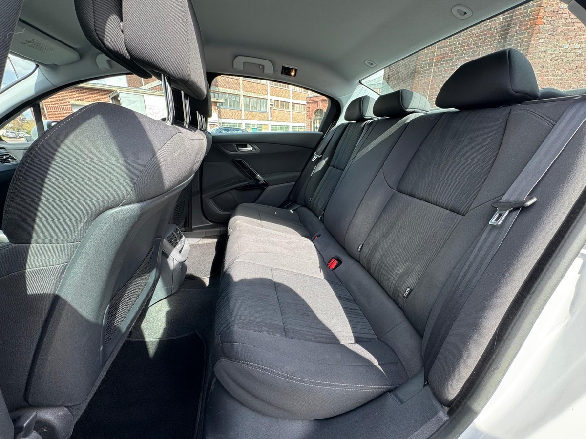 Peugeot 508 1.6 e-HDi 115 Access-Distribution neuve-Garantie