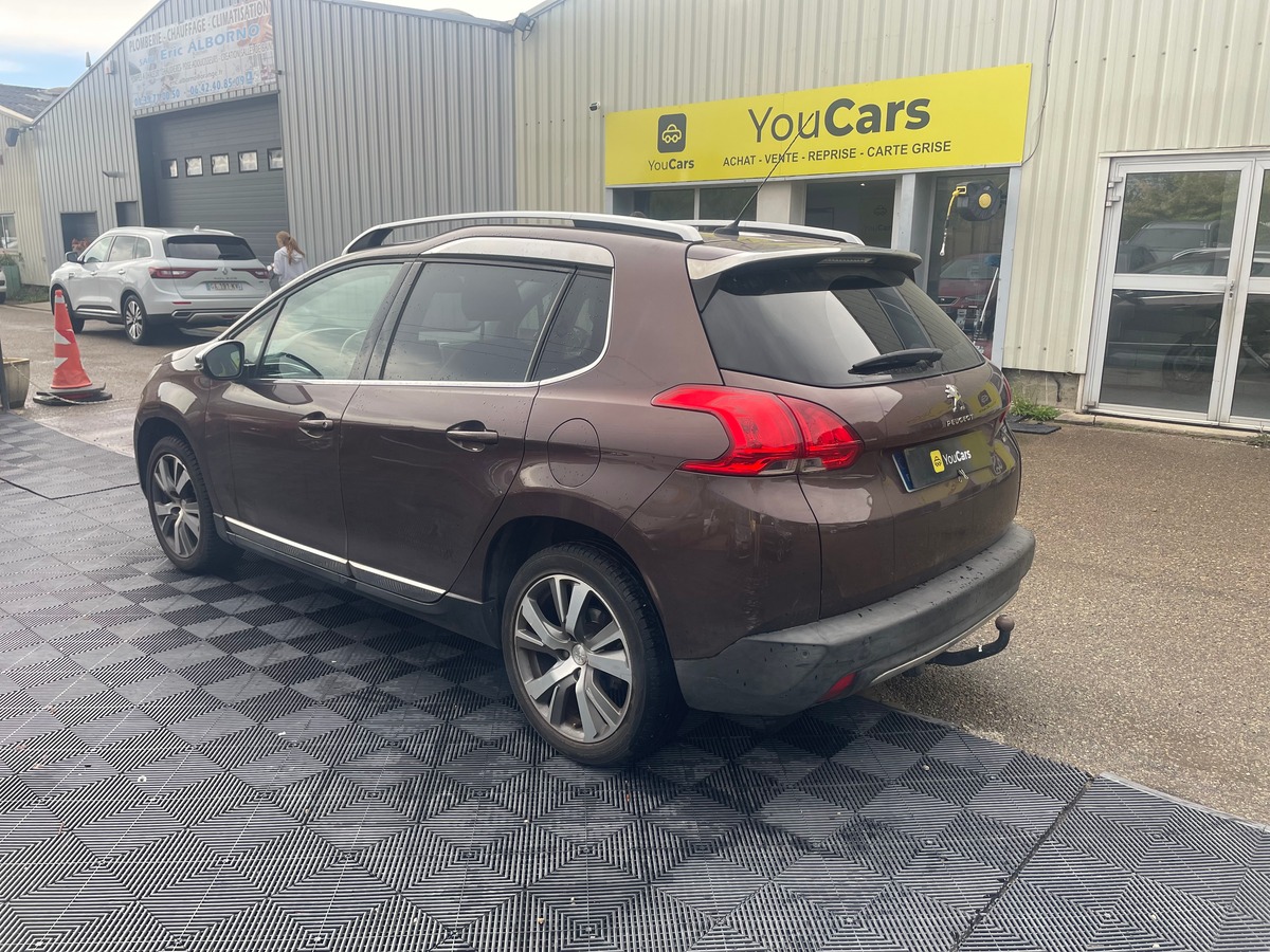 Peugeot 2008 110 cv TOIT PANORAMIQUE - SIEGE CHAUFFANT -  CLIMATISATION AUTO - RADAR DE RECUL