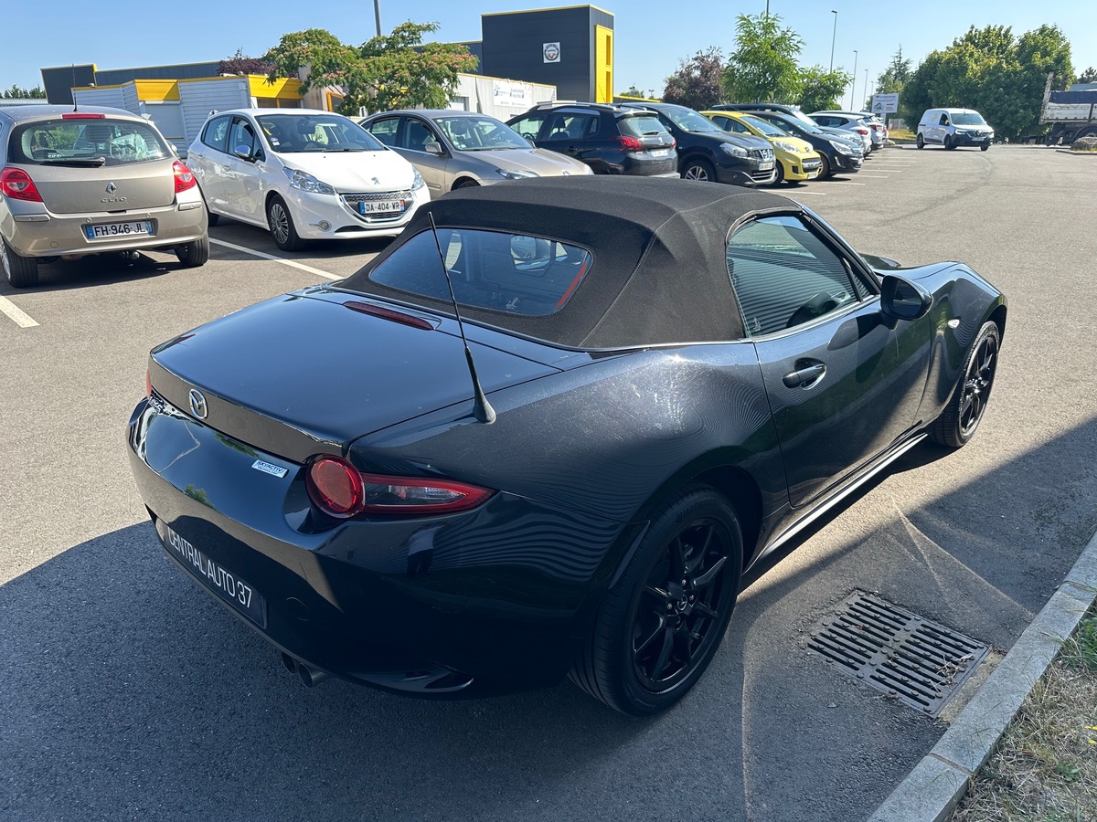 Mazda MX 5 1 5 SKYACTIV-G 131 ch | Elégance | Écran tactile | Démarrage sans clé