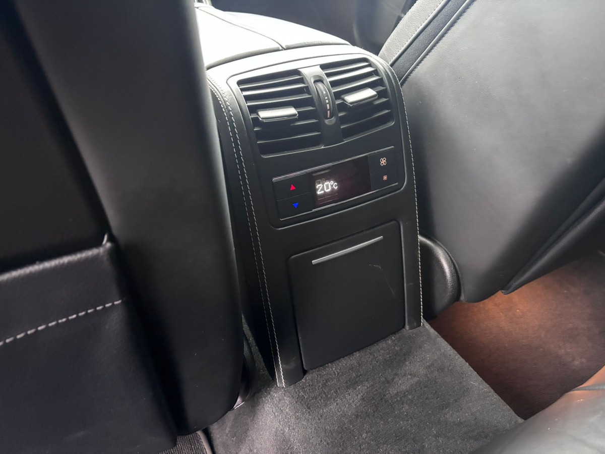 Mercedes-Benz CLS Shooting Brake 63 S AMG 585 - 4 MATIC - Garantie