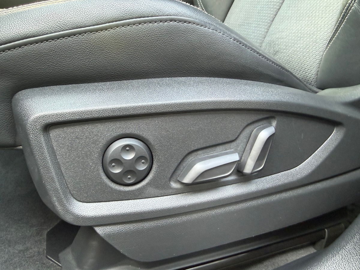 Audi Q5 Sportback 55 TFSI QUATTRO S.LINE 367 CH / 45760 KMS