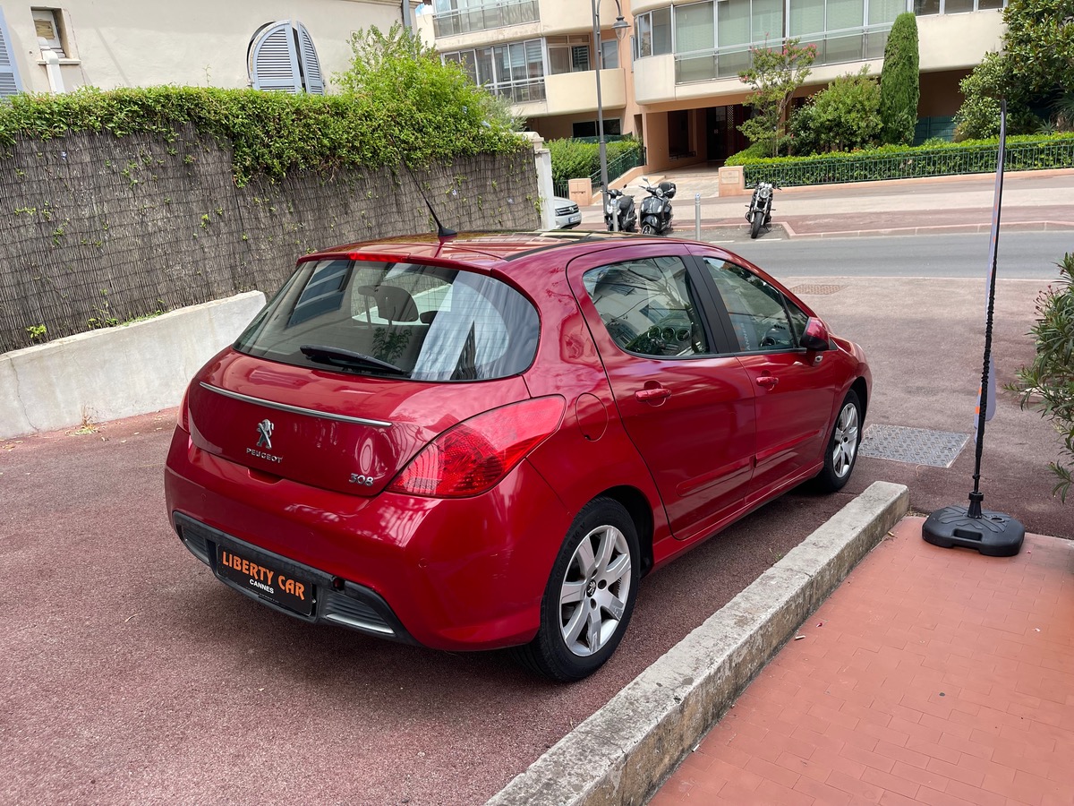 Peugeot 308 1.6 VTI 120 CV / KM Réel /Toit Panoramique / Boite Auto/ 5 Portes