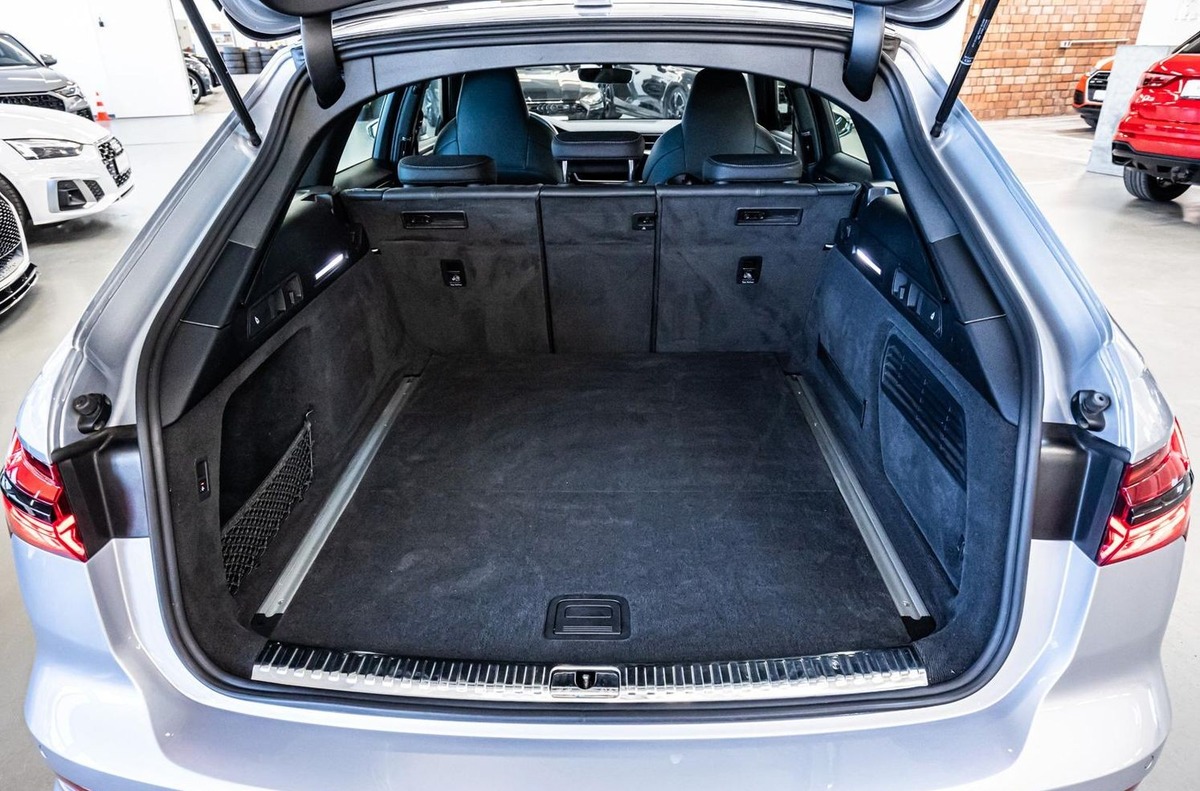 Audi S6 Avant V 3.0 TDI 344ch quattro tiptronic 8 toit ouvrant Bang&Olufsen