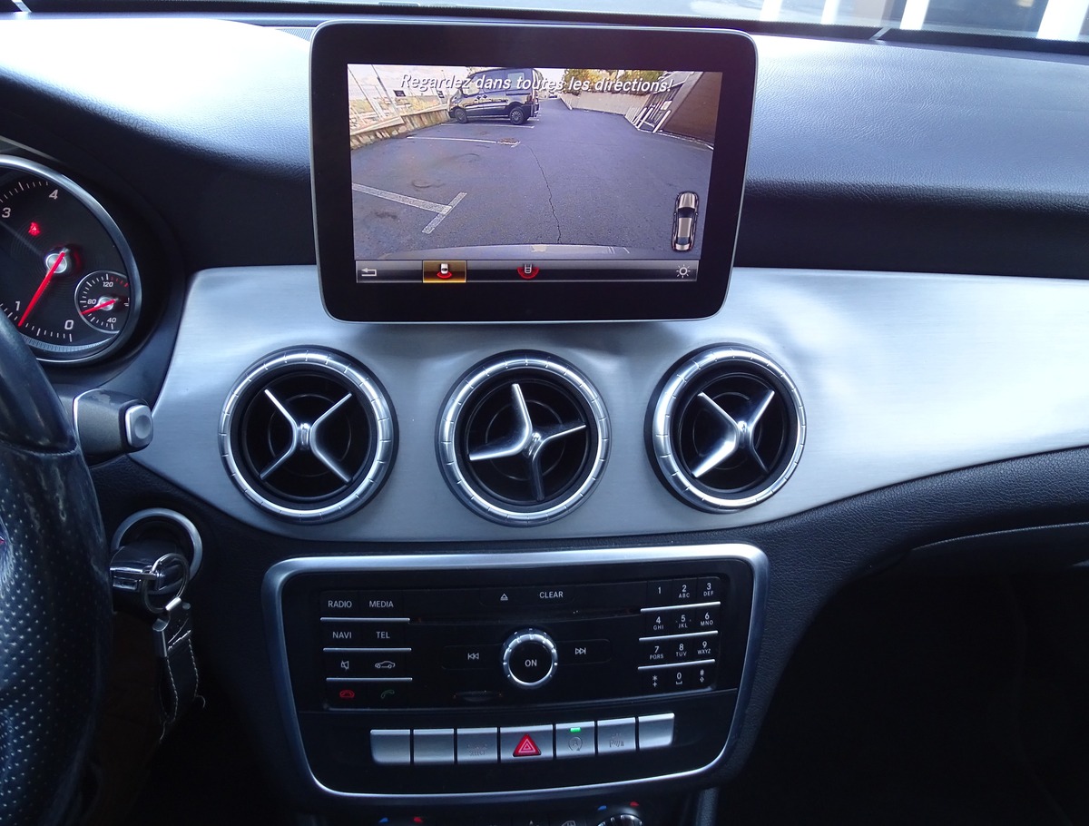 Mercedes-Benz CLA (2) 220D 177 Ch FASCINATION AMG 7G-DCT - Toit Panoramique / Sièges électriques