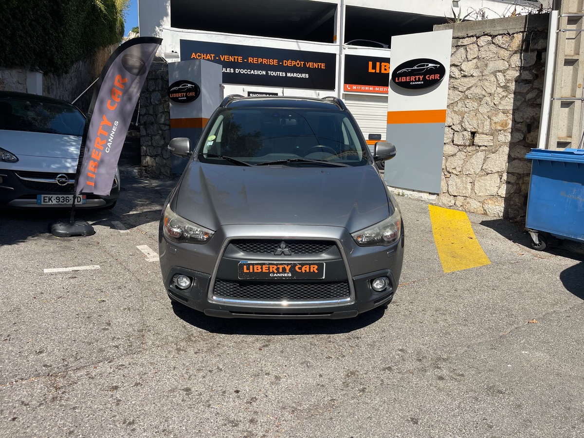 Mitsubishi ASX 1.8 DID 115 CV / 1er Main /Toit Panoramique / Clim Auto / Moteur à Chaine