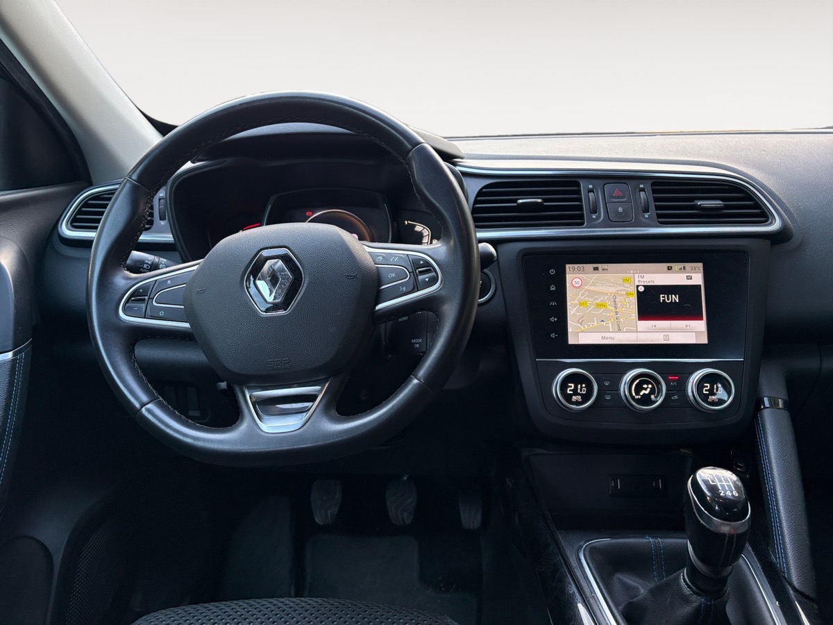 RENAULT Kadjar BLACK EDITION 115 DCI / DISTRIB OK / TOIT OUVRANT
