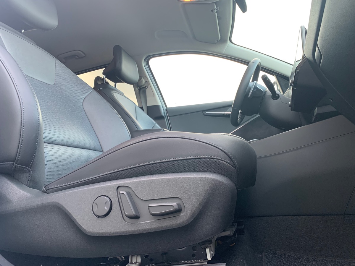 Kia Niro 141| PREMIUM | Pack Drive + | Garantie constructeur 2031 | Régulateur de vitesse adaptatif