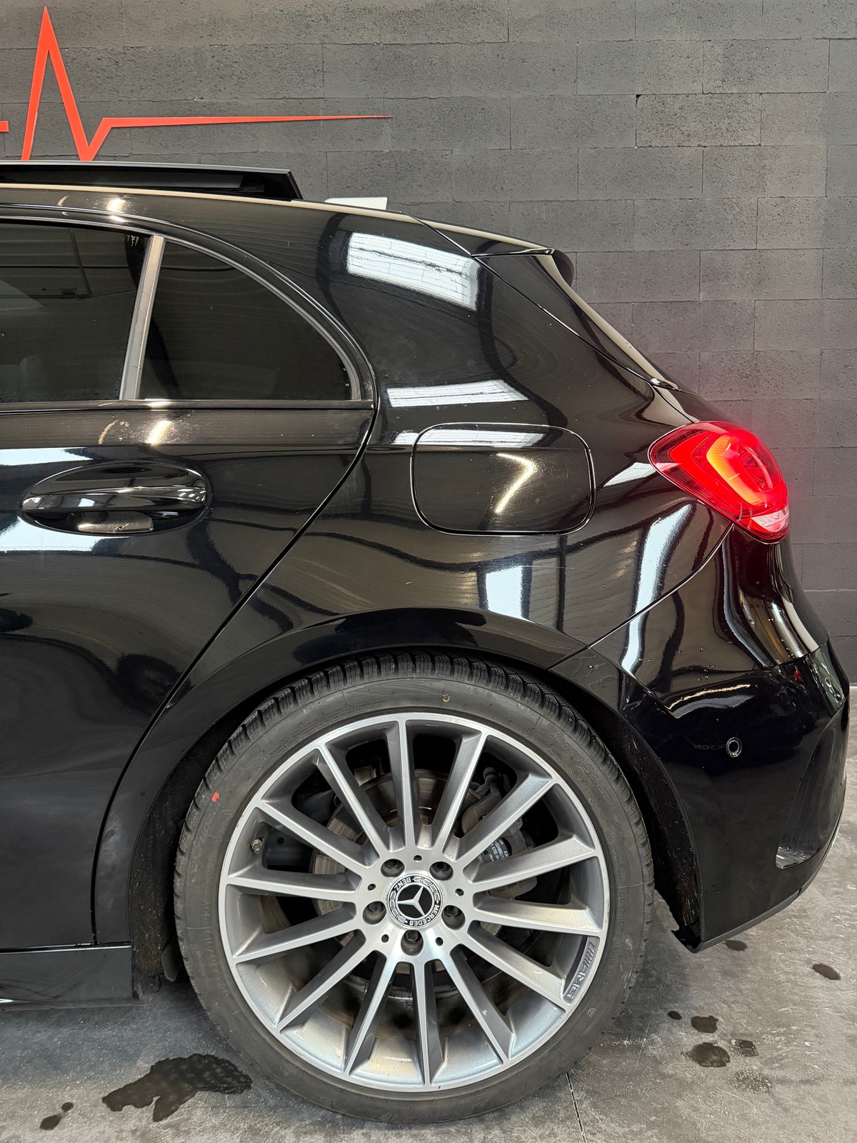 Mercedes Benz Classe A 220D AMG LINE 8G DCT