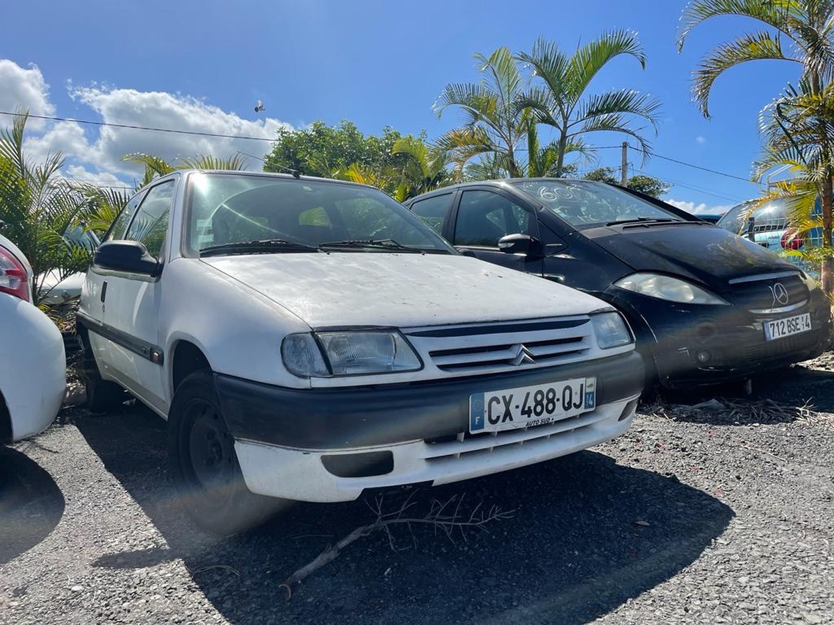 Citroën Saxo 1.0L X  EN ETAT X SPORT AUTO