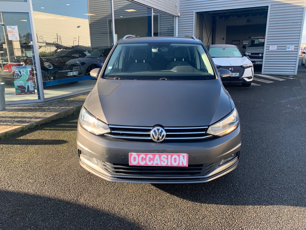 Volkswagen Touran 110 ch | 7 Places | Attelage | GPS | Radar de Stationnement Avant et Arriére