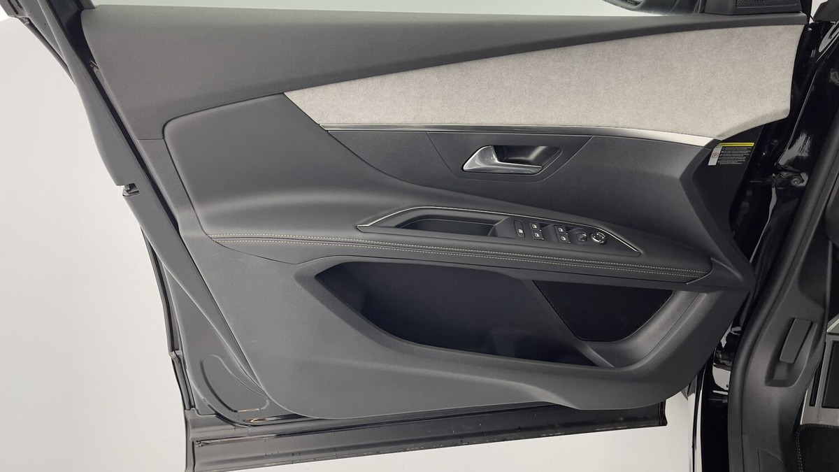Peugeot 5008 III 1.2 PureTech 130 GT EAT8 | Pack City 1 | Eclairage d'ambiance | PLUSIEURS COLORIS