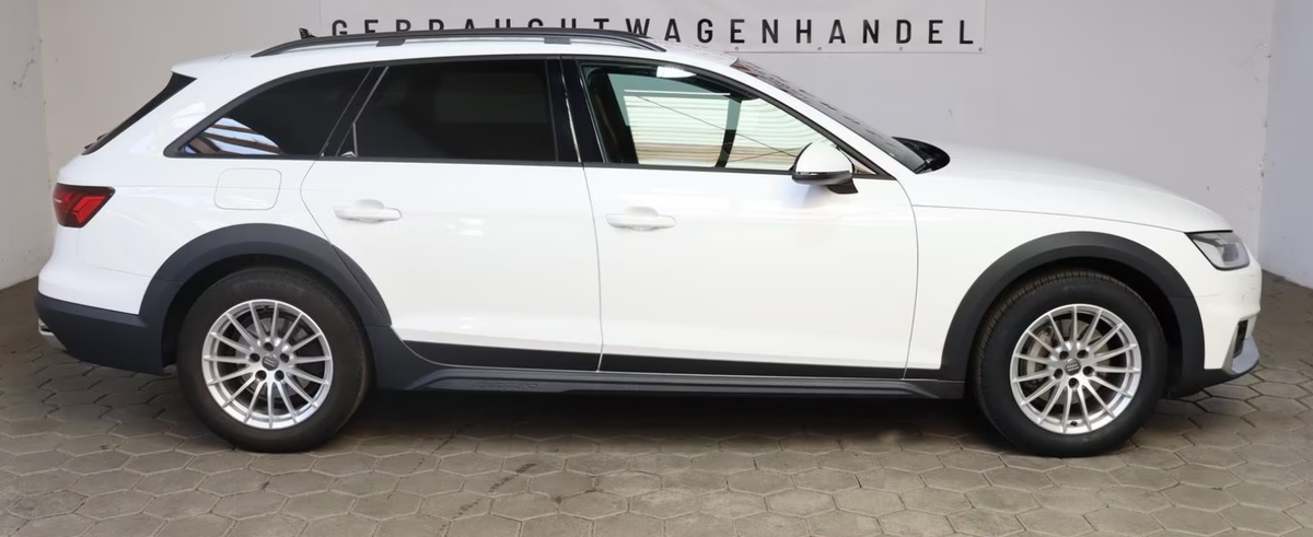 Audi A4 Allroad 40 TDI 204ch Design quattro S tronic 7/Caméra/Attelage