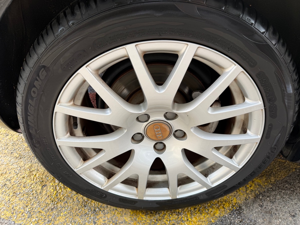 Audi TT 2.0 TFSI 200 CV / 1er Main /Courroie OK / Ambition Luxe / KM Réel /Jantes / Clim Auto