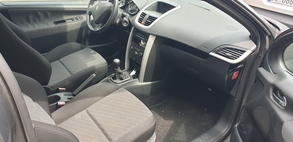 Peugeot 207 1.6 thp Premium
