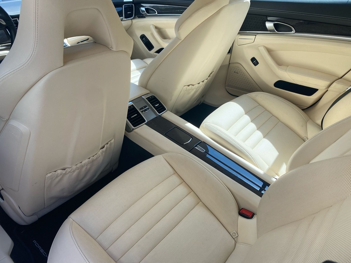 Porsche Panamera 4s