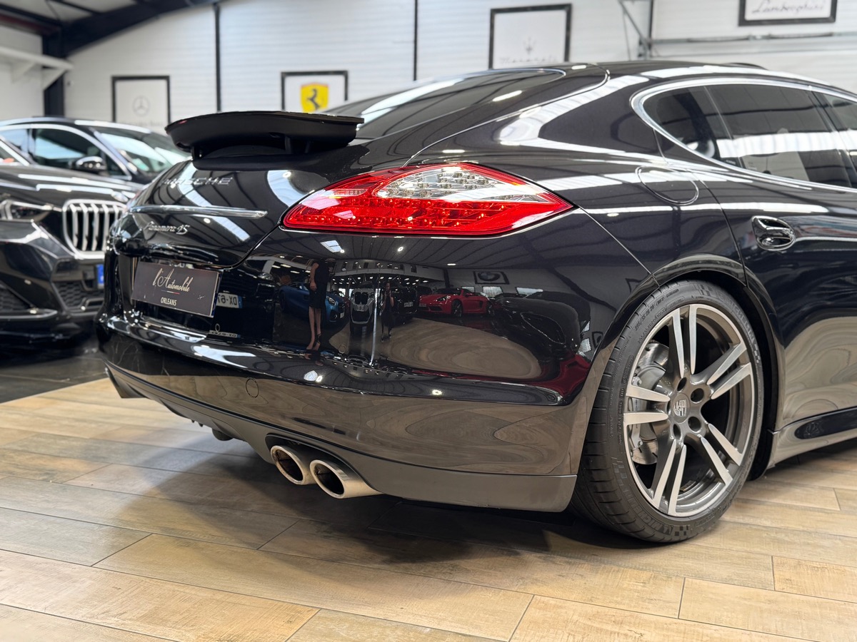Porsche Panamera 4S V8 400CV PDK FR TO/CHRONO/PDLS/ATTELAGE ENTRETIENS COMPLET CONSTRUCTEUR