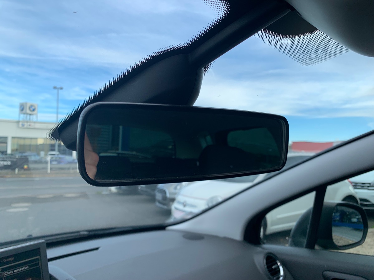 Peugeot 3008 115 ch | GPS | Bluetooth | Régulateur de vitesse | Sièges rang 2 rabattables à plat