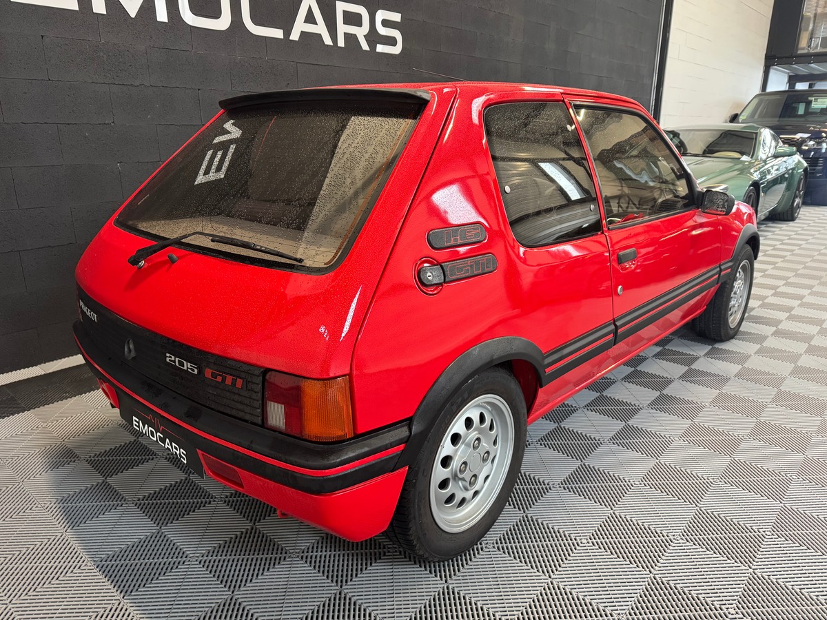 Peugeot 205 1.6 GTi 115