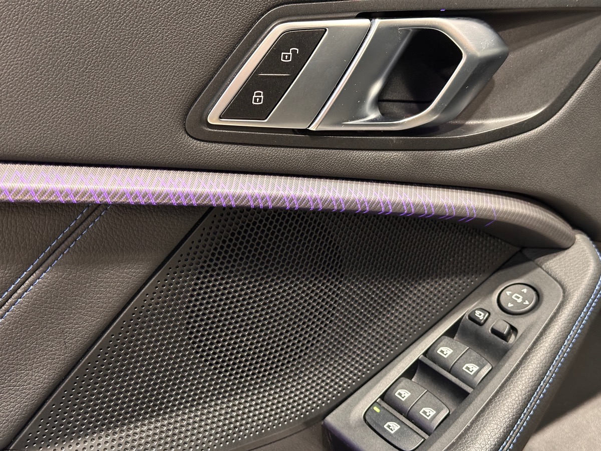 Bmw Série 1 F40 118d 150 cv M Sport BVA8 118 - 1ère Main FR - Toit ouvrant / Caméra / CarPlay