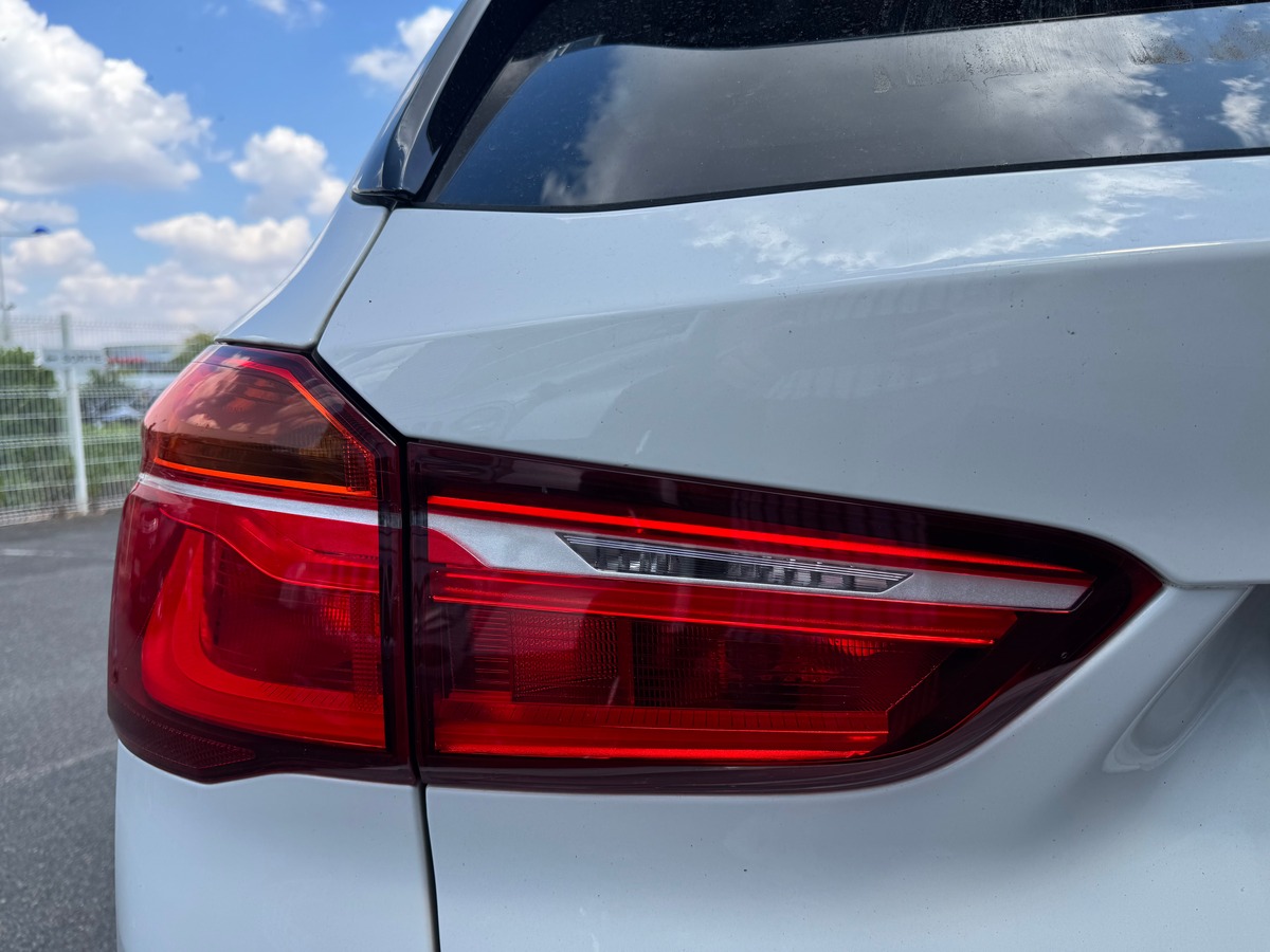 Bmw X1 116 | X-Line sDrive | Toit panoramique | Caméra recul | Régulateur vitesse | Siéges chauffant