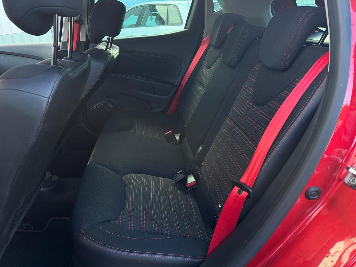 RENAULT Clio RS TROPHY